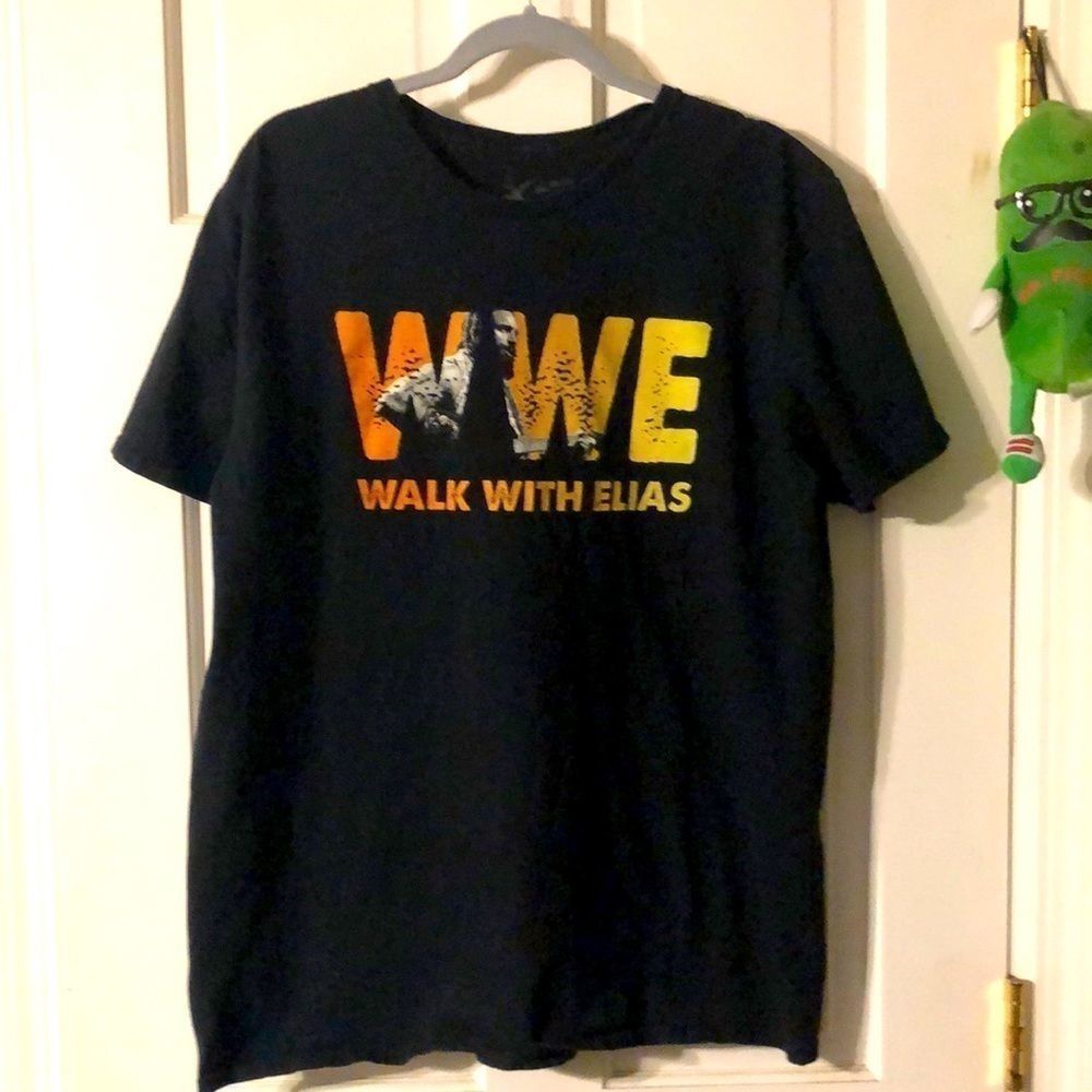 WWE SlamCrate Walk with Elias T-shirt